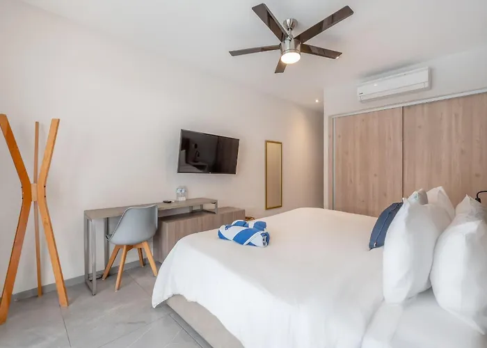 Сasa de vacaciones Luxury 2br 2ba, Sauna, Cinema, Rooftop Pool Playa del Carmen