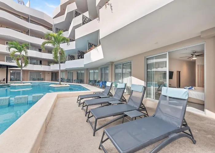 Luxury 2br 2ba, Sauna, Cinema, Rooftop Pool Сasa de vacaciones Playa del Carmen